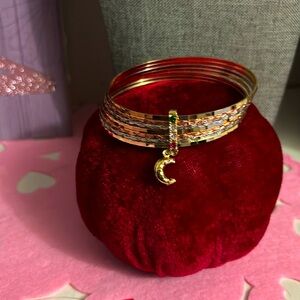 Semanario 18 k Gold Plated de los tres oros